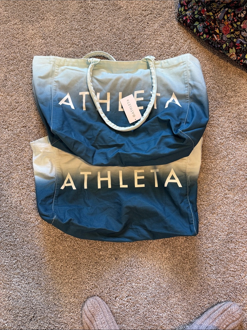 Athleta Ombre Teal to Navy Gradient Tote Bag set of 2